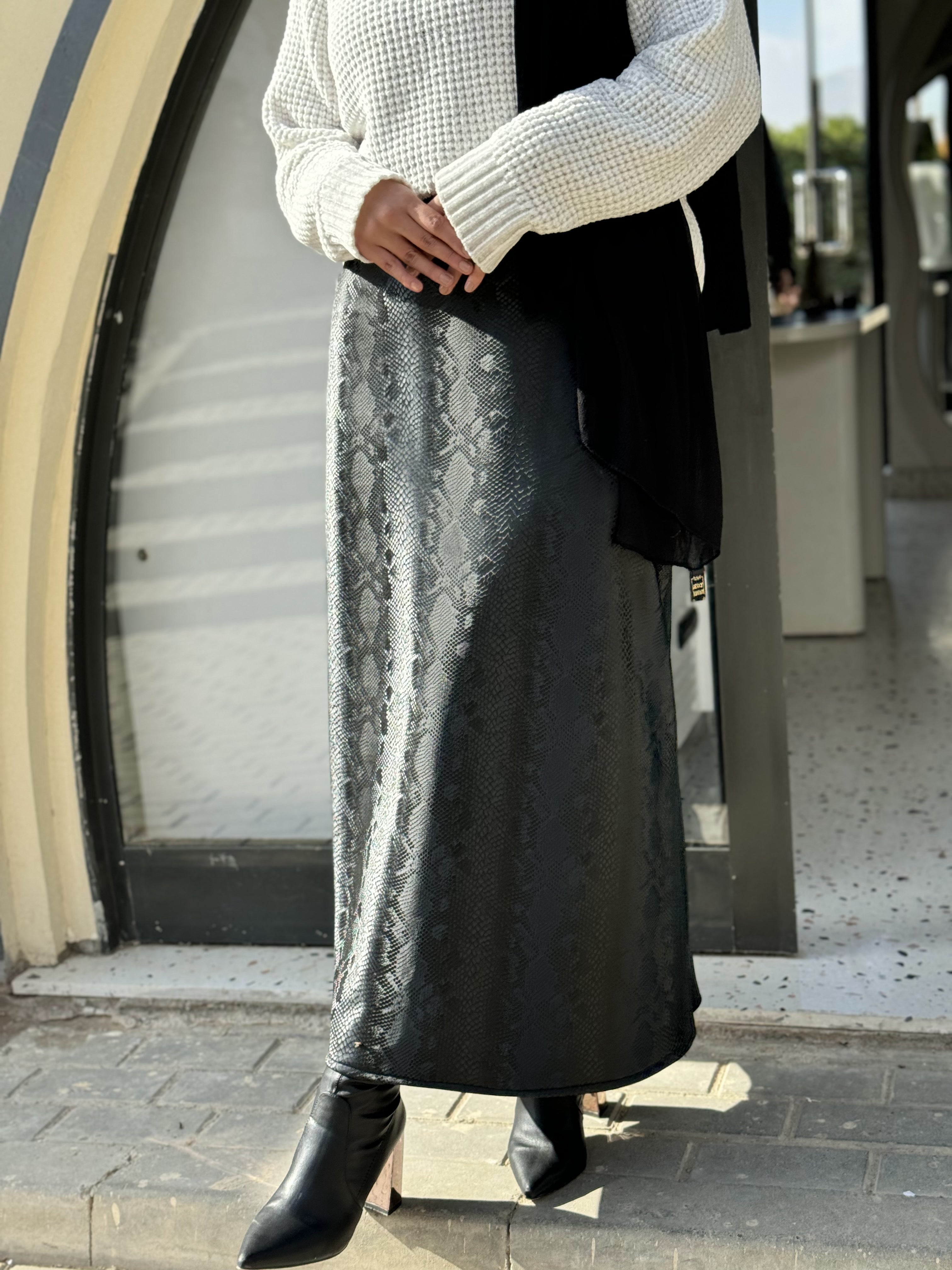 Aseel Skirt