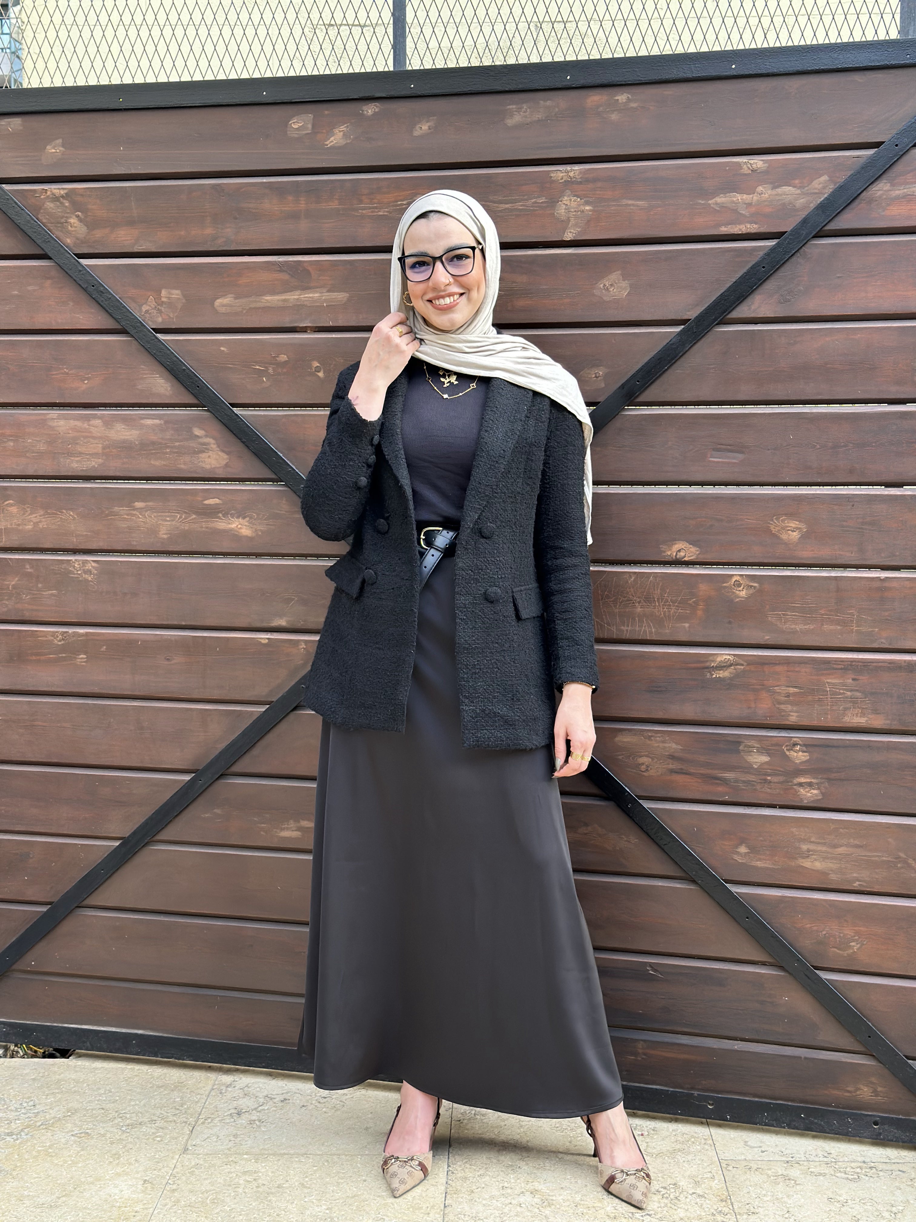 Hana satin skirt